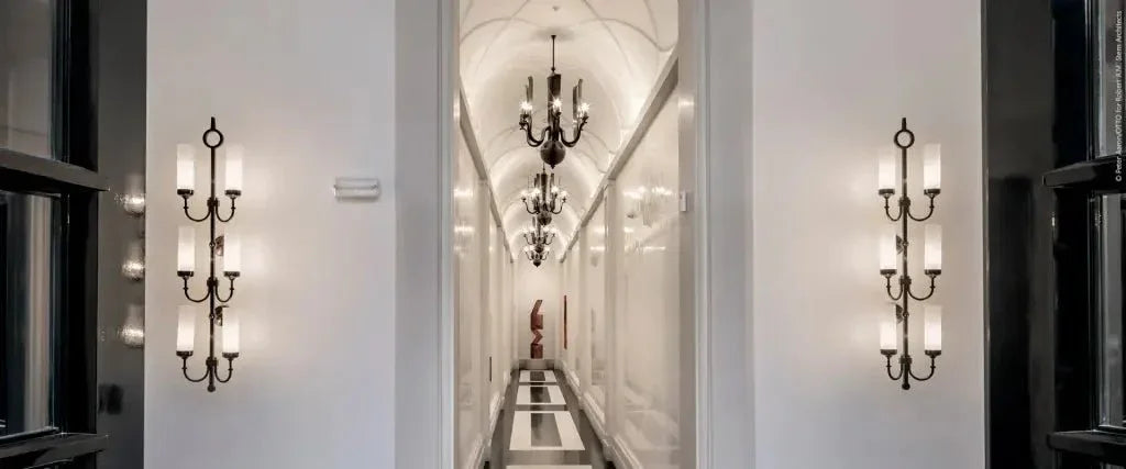 Pinnacle Chandelier - polished brass finish, interactive 3D view