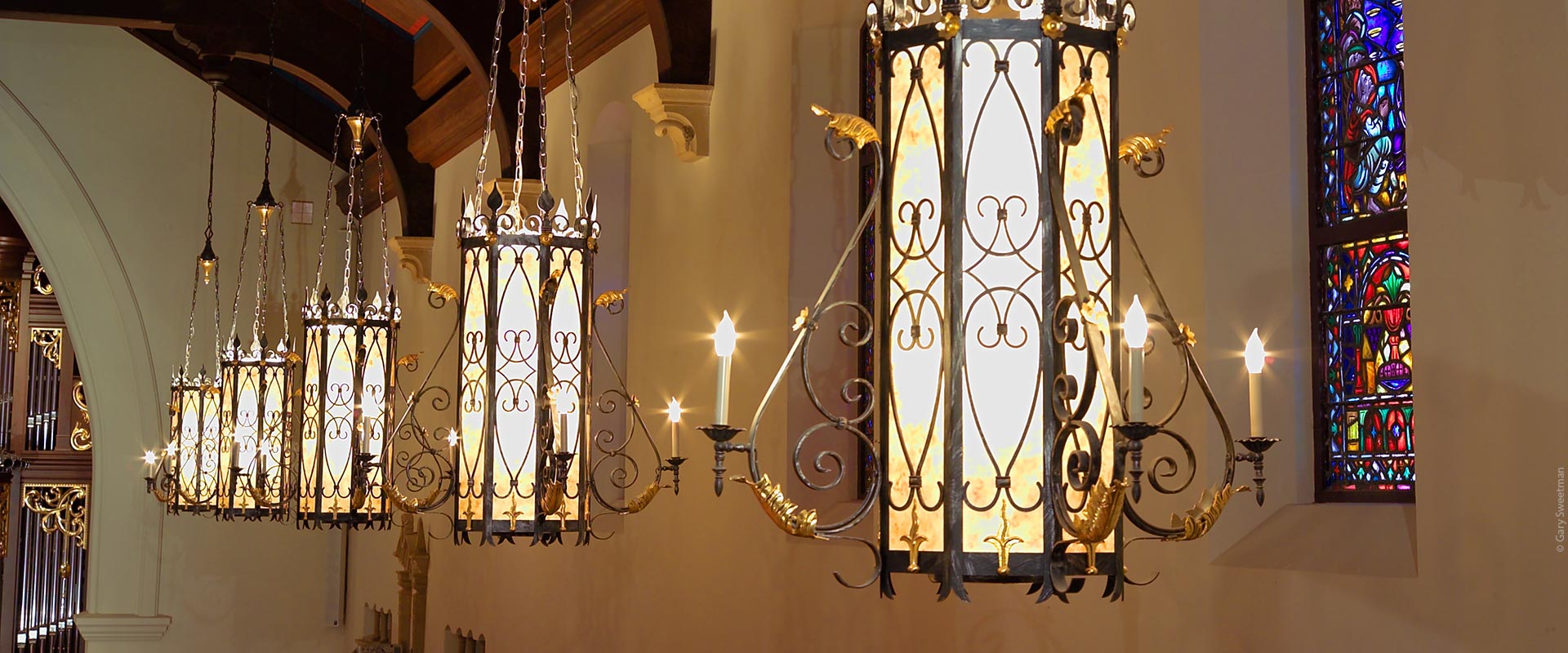 Crenshaw Lights Up Christ Episcopal Church in Bradenton. FL.